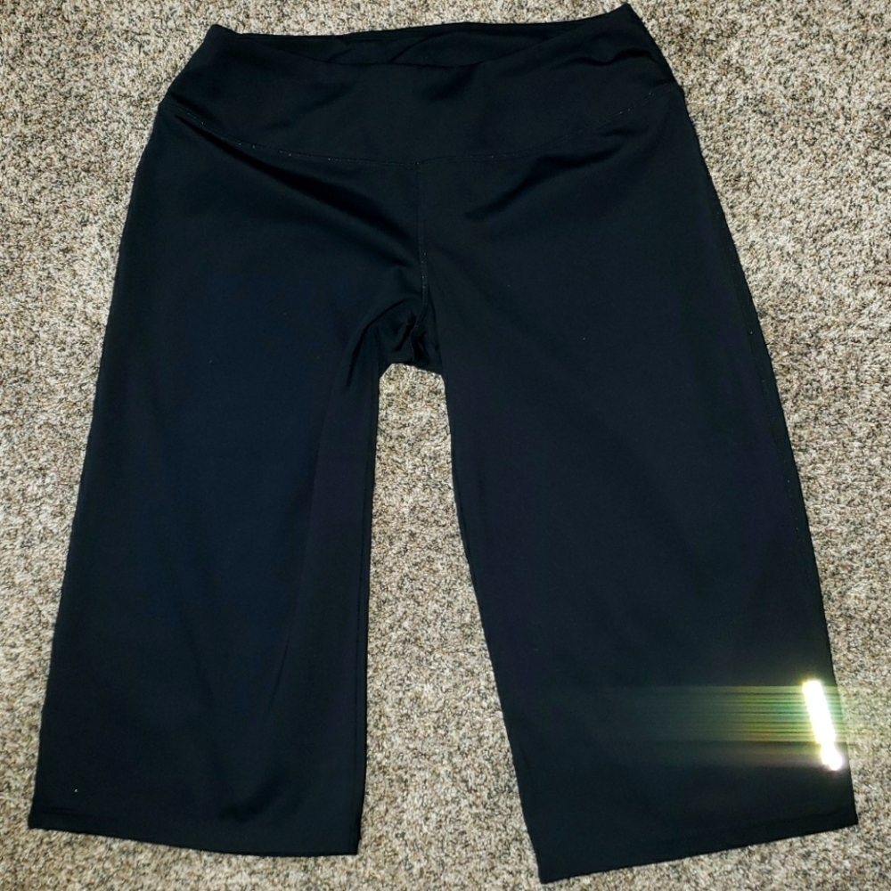Brooks| Capri Leggings